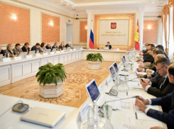 Воронежские чиновники потратят десятки тысяч долларов на проверку уровня своей работы