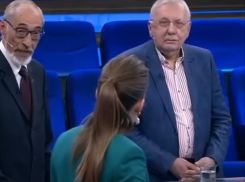 Полковник ФСБ в отставке указал на коррупцию в истории со «шляпой» фашистов в Россоши