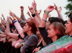 Около 5000 человек пришли на открытие рок-фестиваля «Чайка» в Воронеже 