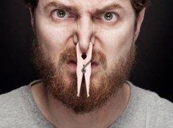 Чиновники назвали причину вони в Воронеже