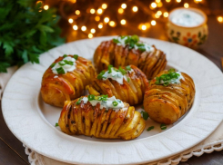 Что приготовить к Новому году: картошка-гармошка 