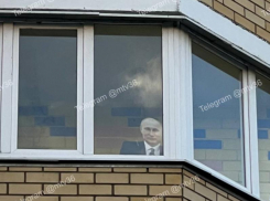 Я не слежу, просто охраняю: в необычном месте обнаружили Владимира Путина в Воронеже