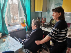 «Три года не могу выйти из дома»: инвалид-колясочник попал в бюрократический тупик в Воронеже