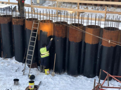 Все трубошпунтные сваи забили для виадука у «Работницы» в Воронеже