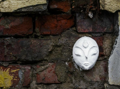 Сюрприз для внимательных: необычные арт-детали появились на воронежских стенах