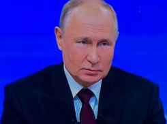 Владимир Путин поощрил трёх воронежцев за особые профессиональные успехи