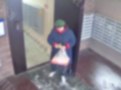 Бездумный поступок женщины разозлил жителей Воронежа