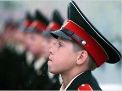 Прокуратура не нашла нарушений в действиях Олега Мосолова при назначении нового директора Михайловскому кадетскому корпусу 