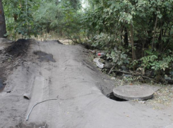 В Воронеже ассенизаторские машины сливают в канализацию неизвестные отходы