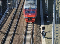 В Воронеже возбуждено уголовное дело по факту гибели матери и дочки под колесами поезда