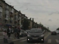 В Воронеже на пешеходном переходе на Димитрова сбили еще одну девушку