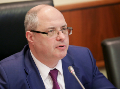 Внимание воронежского депутата к сотовым вышкам ударило по его рейтингу