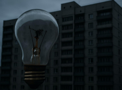 Ночная непогода: снег и шквалистый ветер оставили без света 19 районов Воронежской области