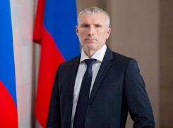 Новый способ списания банками денег клиентов раскритиковал депутат Госдумы из Воронежа Журавлев