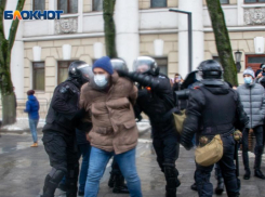 Неофициальное число задержанных сторонников Навального из Воронежа выросло до 122 