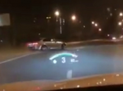 Опасные забавы богача на BMW M3 сняли на видео в Воронеже 