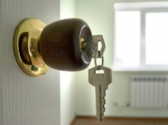 Под Воронежем приставы оставили женщину без жилья за миллионный долг