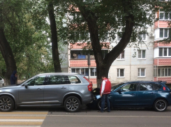 Невероятную крепкость автомобиля Volvo показали на примере из Воронежа
