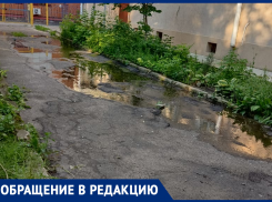 «Дом плывет»: коммунальная авария превратилась в мокрую катастрофу в центре Воронежа 