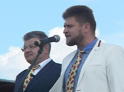 Яблочный олигарх из Воронежской облдумы рассказал, как его сын вошёл в контакт с Небесами