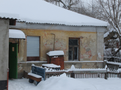 Чудовищные условия жизни на 9 Января в Воронеже показали на снимках