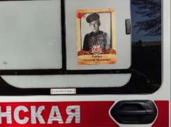 «Скорая помощь» вышла на Бессмертный полк в Воронеже