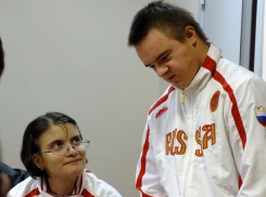 Их соревнования не показывают по телевизору, им не присуждают спортивных званий, они занимаются спортом, чтобы быть похожими на нас