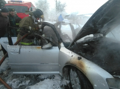 Пьяный водитель сжег Audi дотла на глазах воронежца