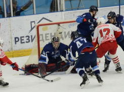 В последнем домашнем матче сезона воронежский «Буран» потерпел поражение