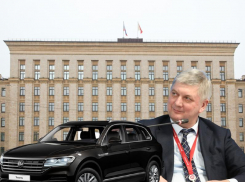 «Блокнот» призывает чиновников отказаться от золотых пенсий и иномарок ради снижения тарифов ЖКХ в Воронеже