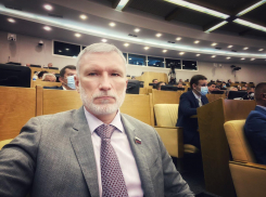 Воронежский депутат Госдумы Журавлев спросил премьера Мишустина о вакцине от коронавируса