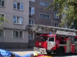 Воронежец хотел спрыгнуть с крыши дома из-за того, что его сестра собирается продать квартиру