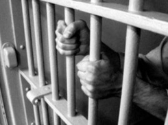 Под Воронежем заключенный за попытку убить врача получил 2,5 года к сроку 