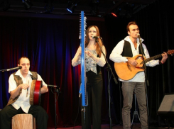 В Воронеже группа «Meldis» исполнила ирландские, бретонские и валлийские мелодии