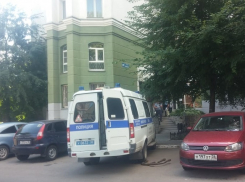 Медцентр, «доивший» воронежцев, попал под уголовное дело