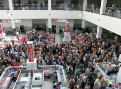 Открытие Центрального рынка в Воронеже: «Не рынок, а муравейник» 