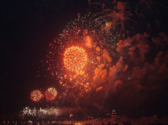 Салют на День города Воронежа в 2015 году вызвал у зрителей небывалый восторг