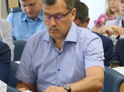 Главный коммунист гордумы Константин Ашифин отмечает 52-й день рождения в Воронеже