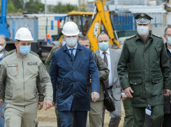  Строительство инфекционной больницы в Воронеже проверил замминистра обороны РФ