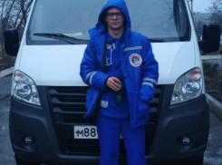  Прославившийся ковидными «фейками» фельдшер вновь пытается добиться справедливости под Воронежем 