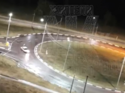 «Мамкины дрифтеры» дали жару на окраине Воронежа 