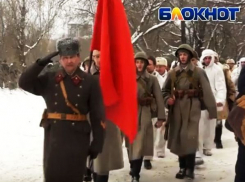 На реконструкции битвы за Воронеж дети кричали: «За Сталина!»