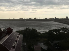 Жуткий ветер нагрянул в Воронеж