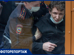 Обморок убийцы и 20 лет «строгача»: как выносили приговор Селютину, зарезавшему учительницу в Воронеже