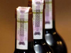 В Воронеже врач областной больницы торговал алкоголем с поддельными акцизными марками