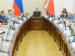 Глава региона  планирует усовершенствовать работу с обращениями воронежцев