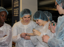 «Воронежский пивзавод» бесплатно налил студентам и преподавателям 