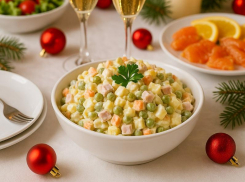 Стало известно, как подорожал салат «Оливье» перед Новым годом  