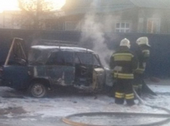 В Воронежской области в районе сгорела «шестерка»