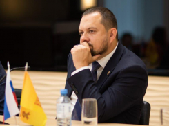 «Пора перетряхнуть Минздрав Воронежской области», -  кандидат от «СР-ЗП» Дмитрий Кухаренко 